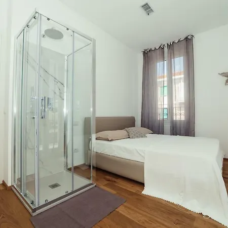 Home Diano Marina Daire *