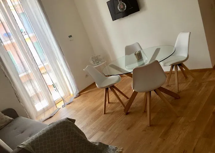 Home Diano Marina Apartman